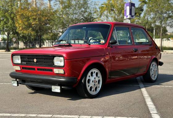 FIAT 147 1.3 GLS 8V GASOLINA 2P MANUAL FIAT 147 1.3 GLS 8V GASOLINA 2P MANUAL